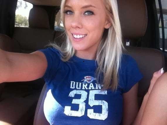 欧美 BiBi Jones av号,揭秘她的成名之路与粉丝互动