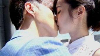 亲嘴睡视频,揭秘亲嘴睡的温馨奥秘