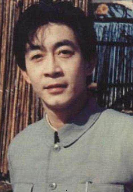 中风的年轻明星,揭开明星健康背后的隐忧